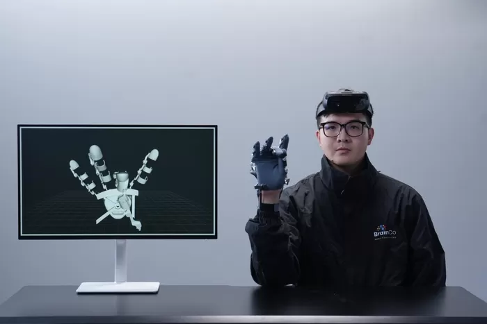 脑机接口走向机器人，人机交互还有哪些新可能？