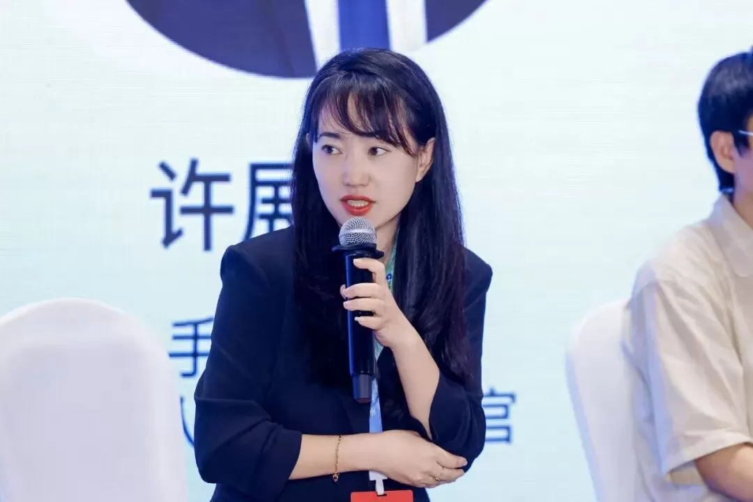 蓝点触控(北京)科技有限公司 副总裁 张鹏玲